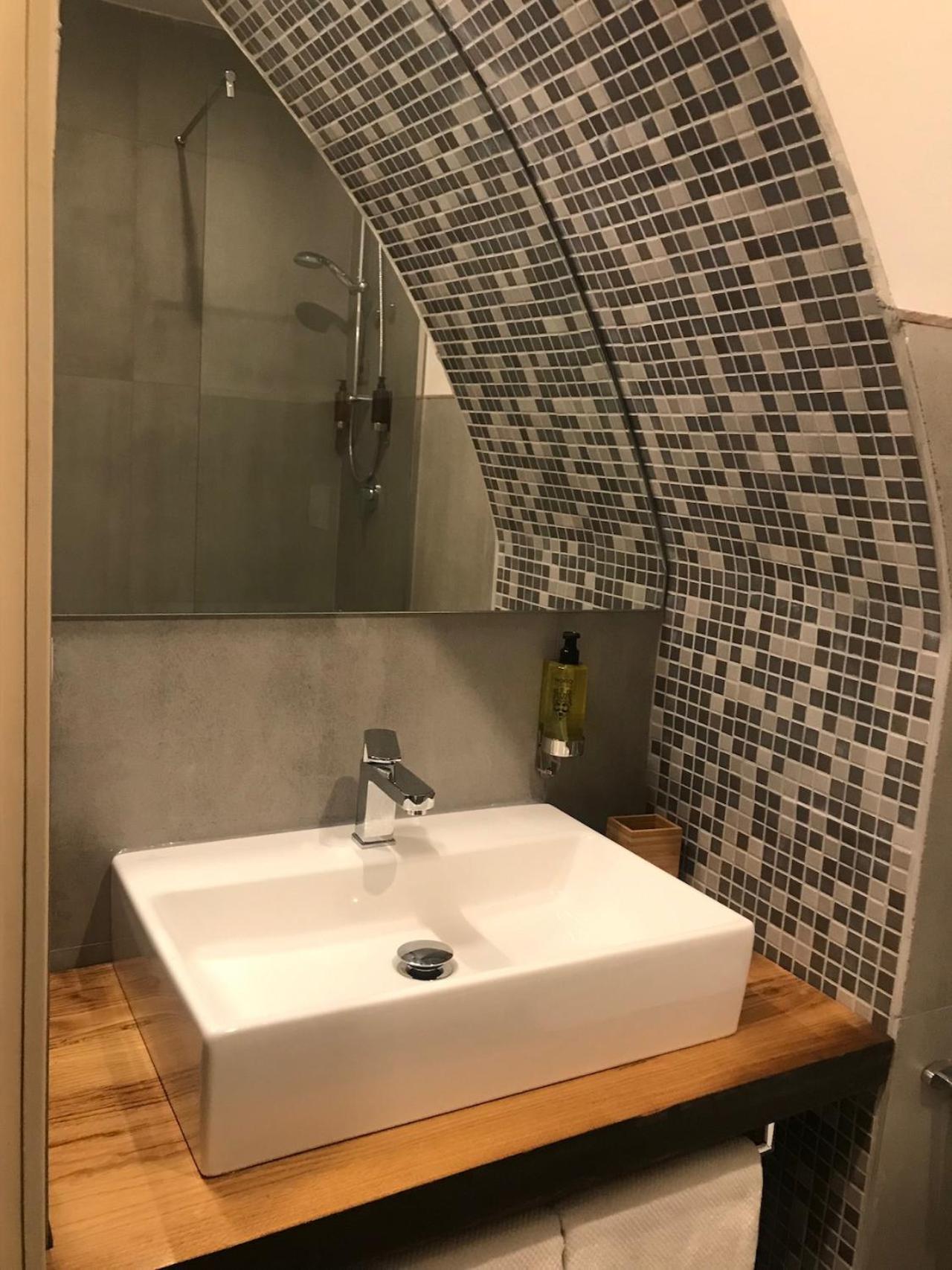 Vuciata Apartments Катания Экстерьер фото